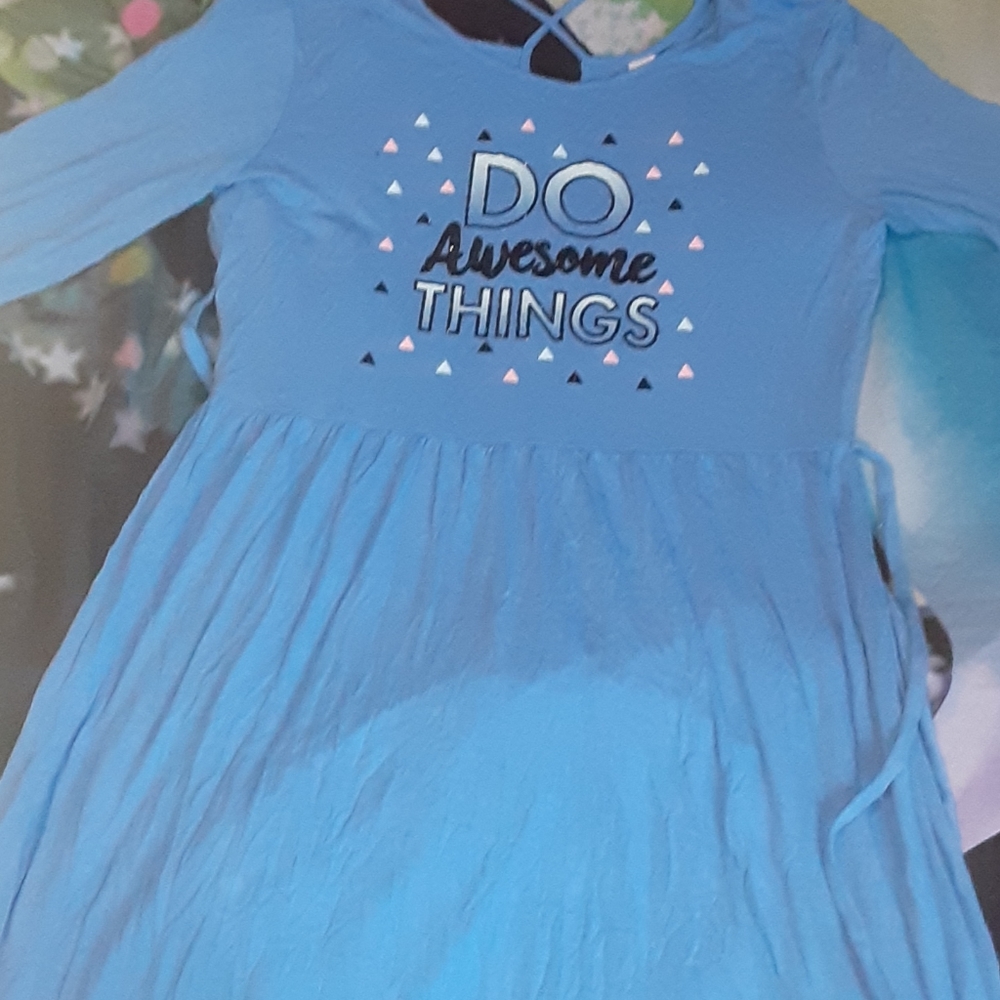 Do Awesome Things kids dress